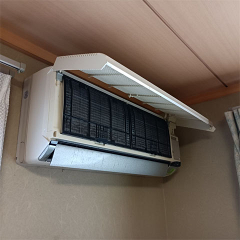 エアコンの取付け、取外し